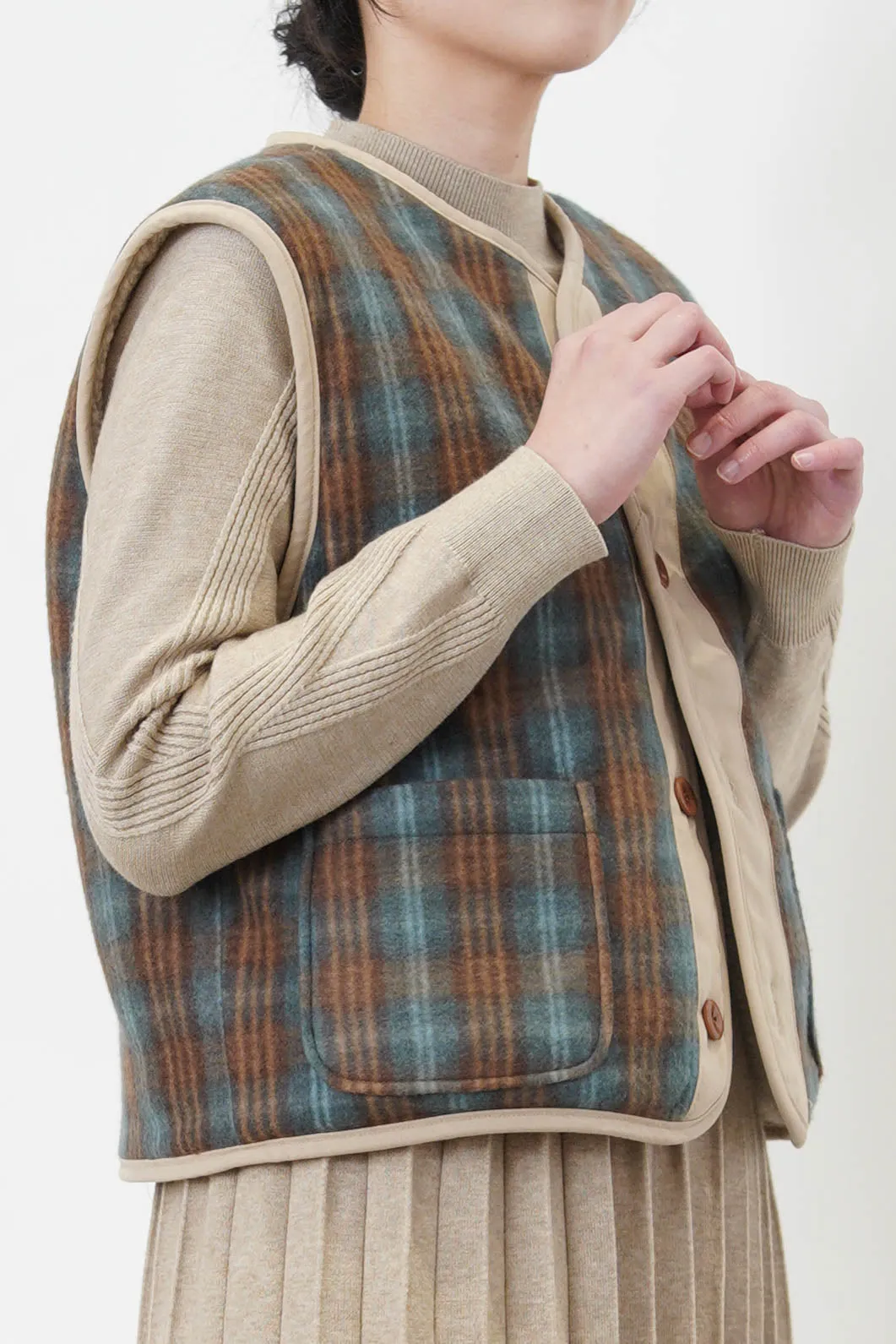 2 ways checked fleece vest