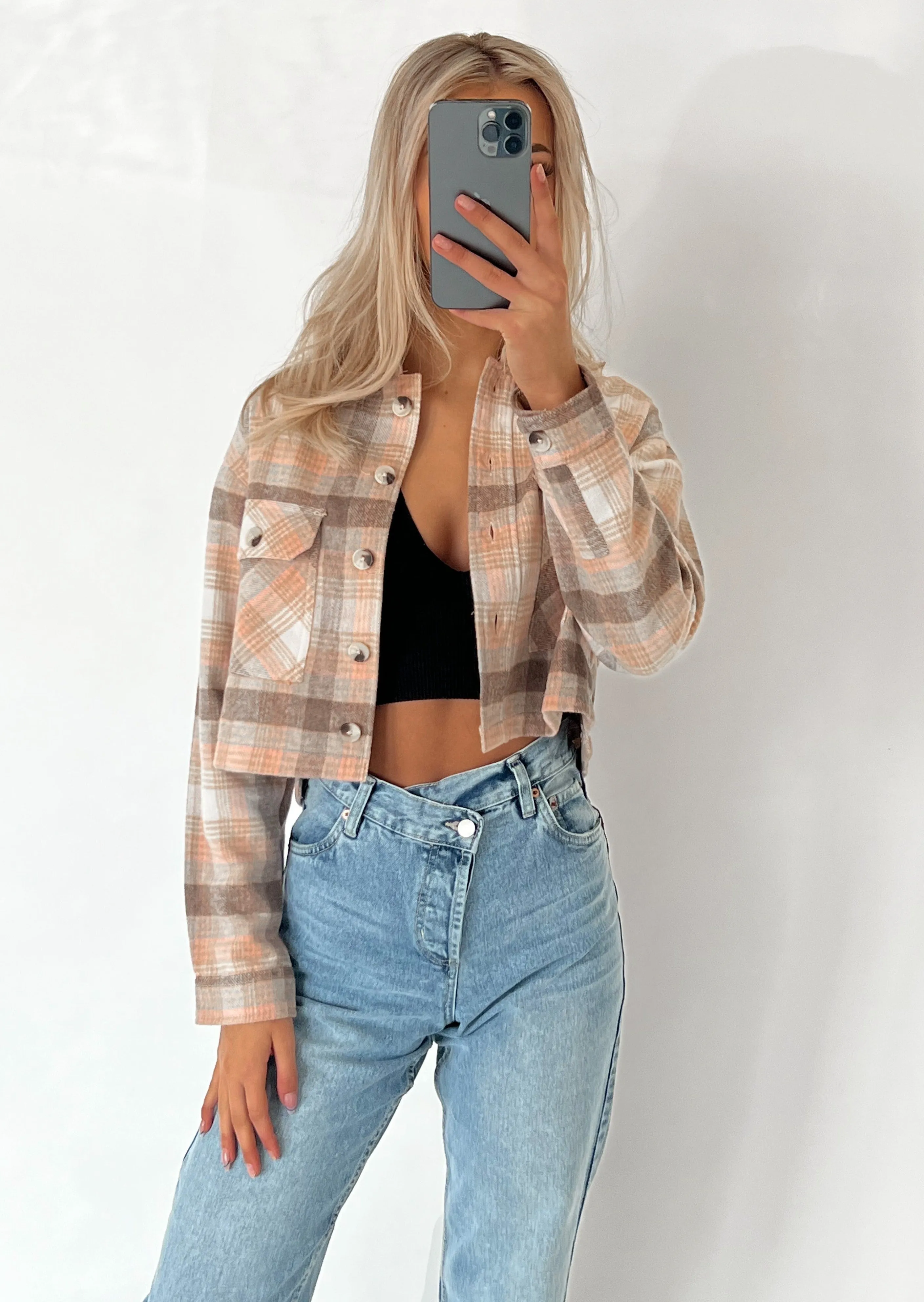 Plaid Cropped Shacket | Brown/Pink